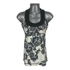 Lululemon Scoop Neck Tank Black and White Laceoflage, Size 6